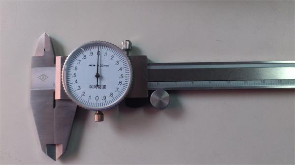 帶表卡尺的讀數方法 帶表卡尺的讀數方法